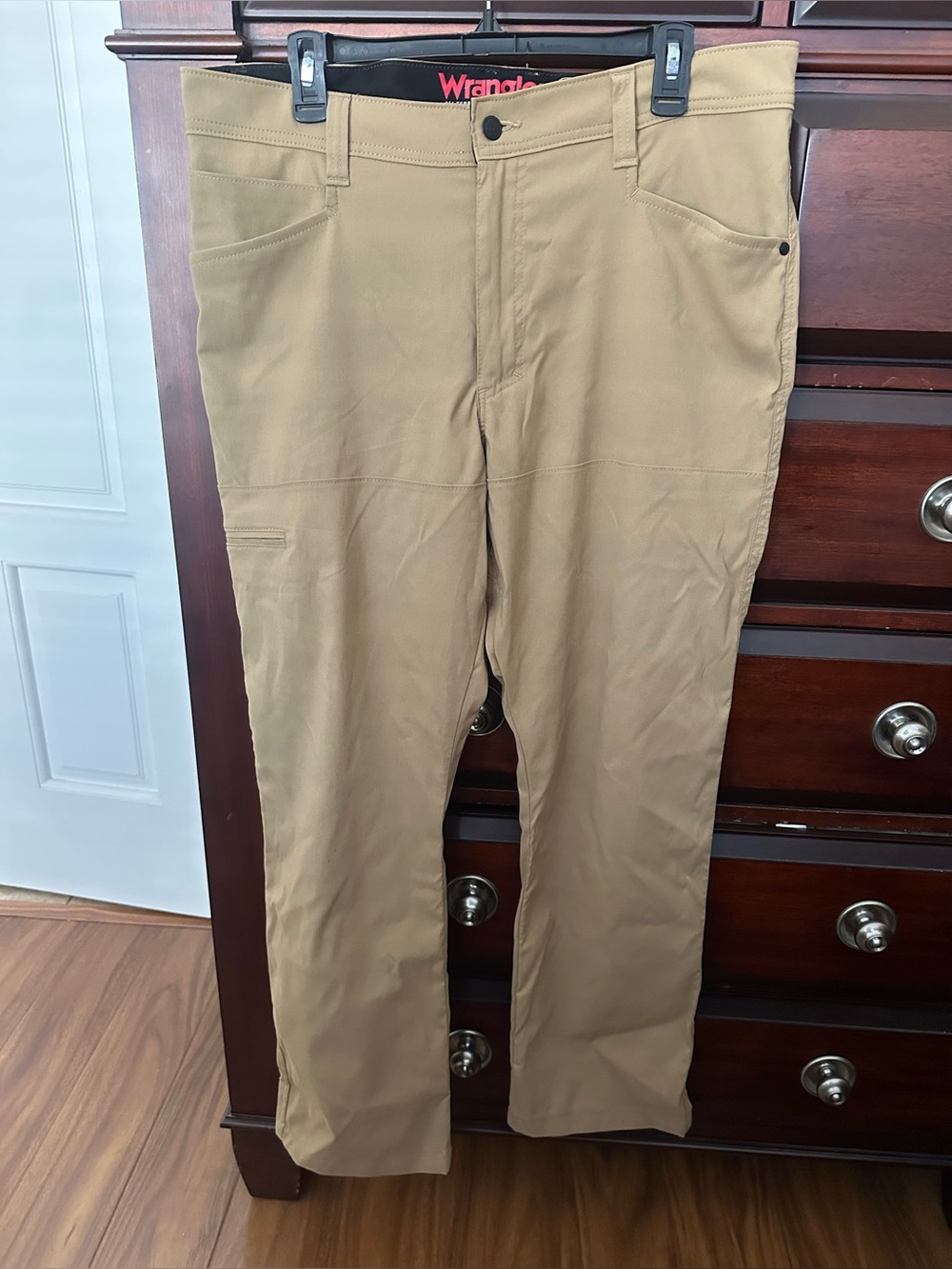 Wrangler ATG All Terrain Pant Men’s Khaki 36 x 30